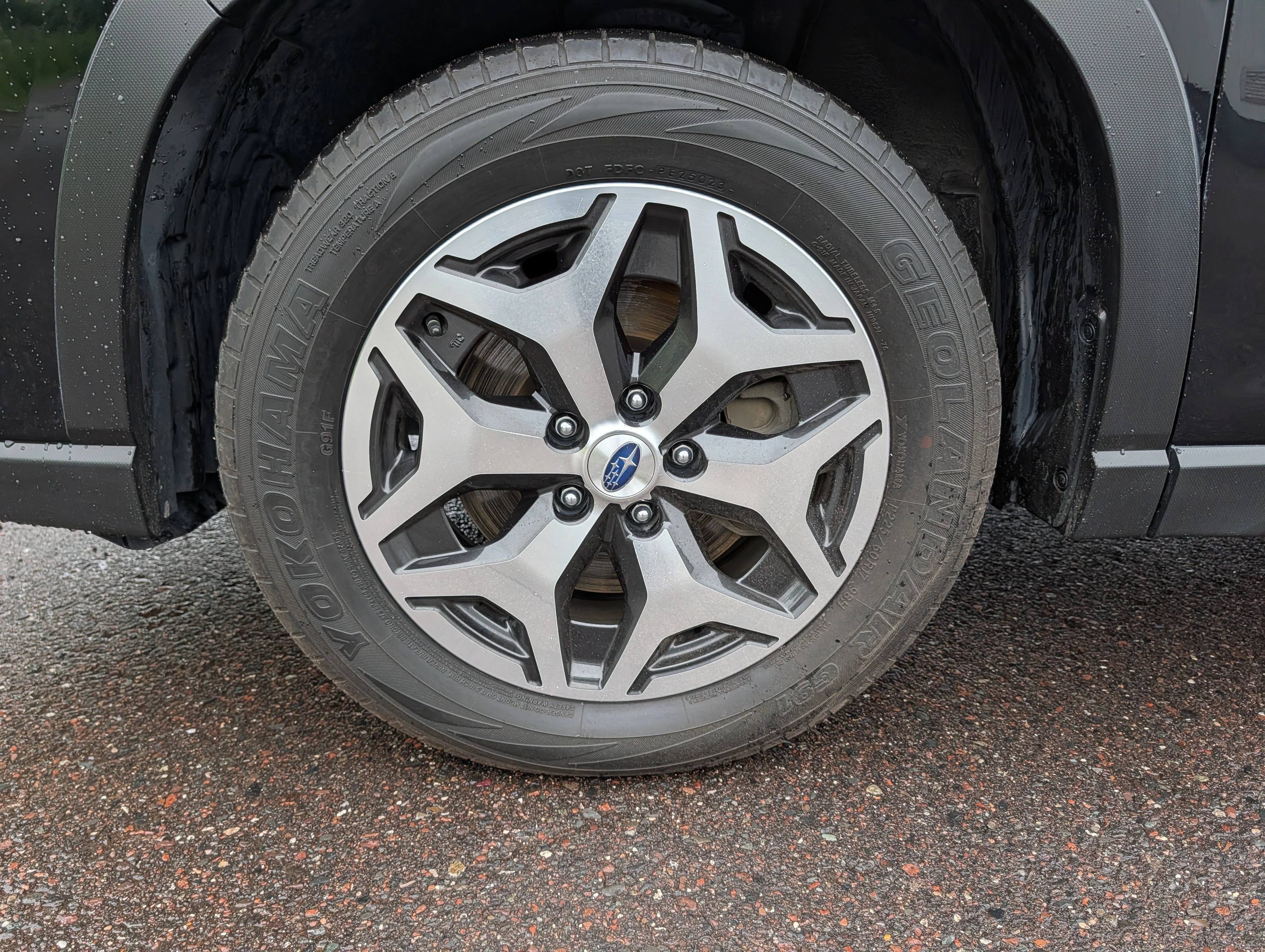 Used 2023 Crystal Black Silica Subaru Premium image 15