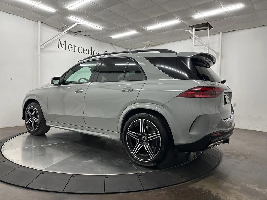 New 2026 White Mercedes-Benz GLE 580 image 5