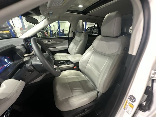 Certified Used 2025 White Ford Active image 17