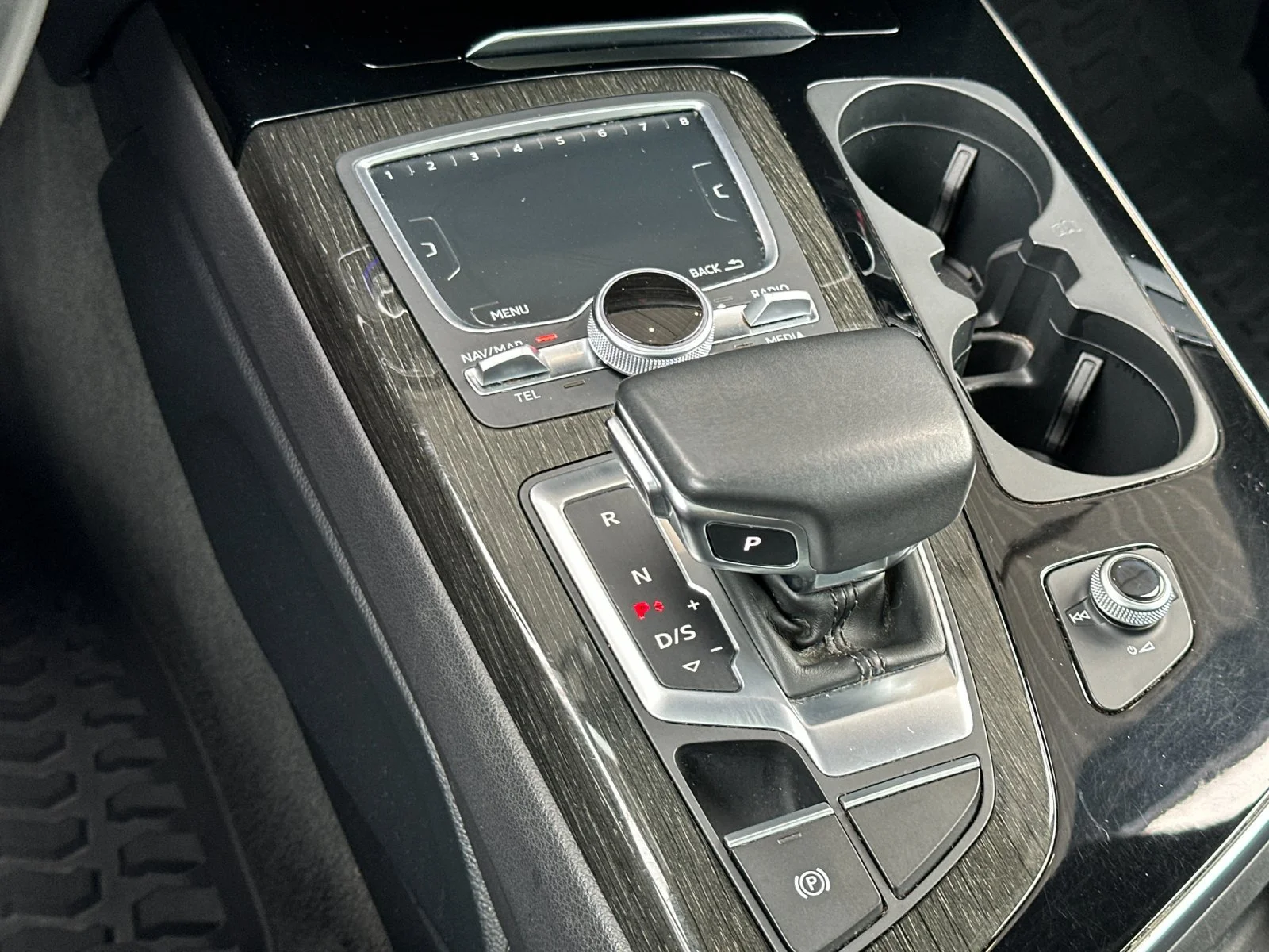 Used 2019  Audi 55 Prestige image 26