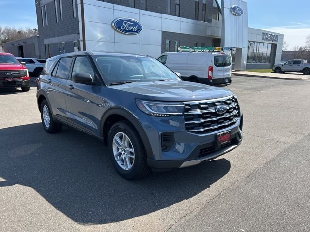 2026 Ford Explorer Active 4WD's photo