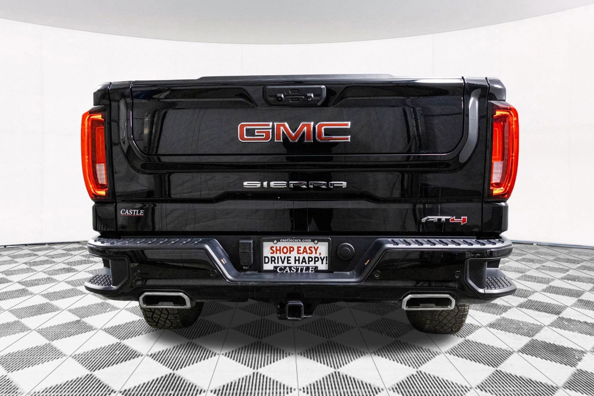 2024 GMC SIERRA - Image 13