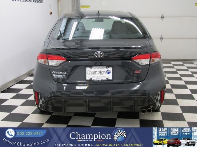 Used 2024  Toyota SE image 11