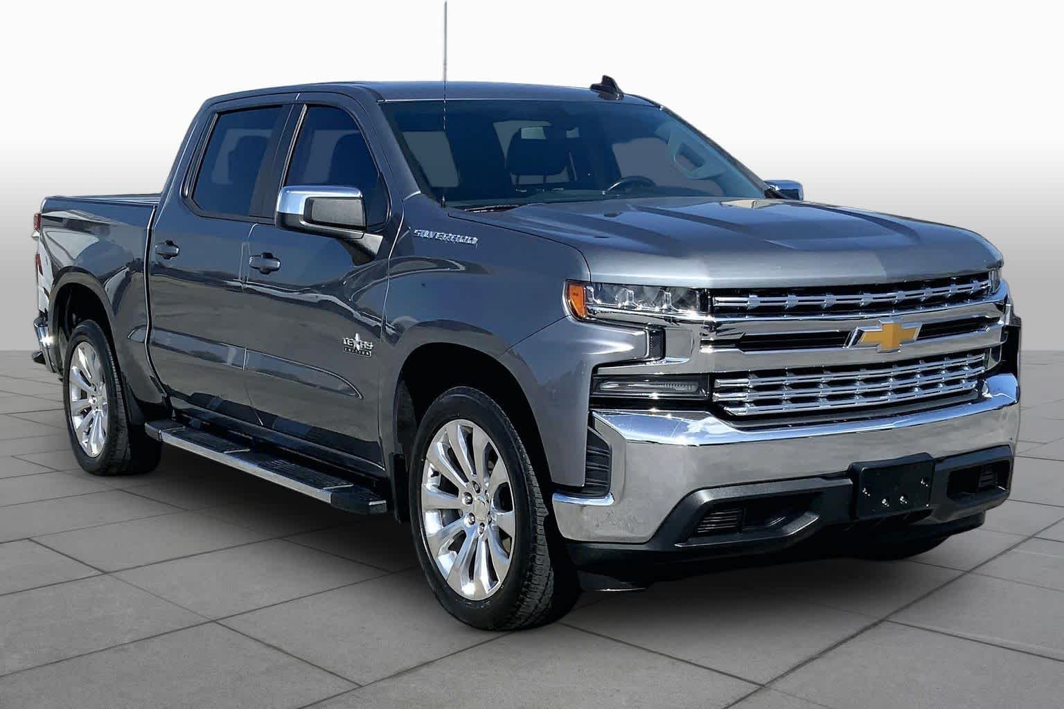 Used 2020 Satin Steel Metallic Chevrolet LT image 3