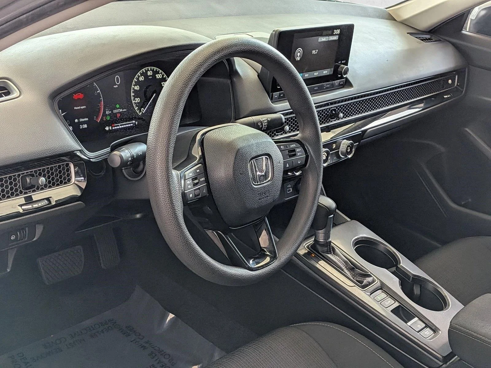 Used 2024 Lunar Silver Metallic Honda LX image 9