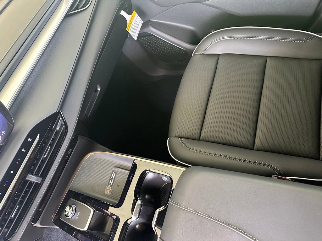 2026 Buick Enclave Avenir - Photo 25