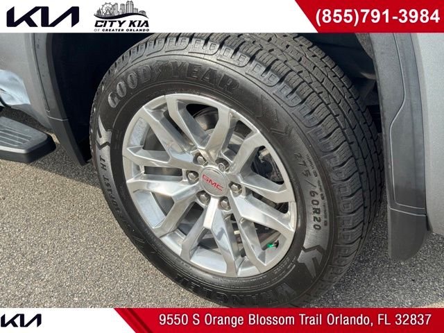 Used 2020 Gray GMC SLT image 6