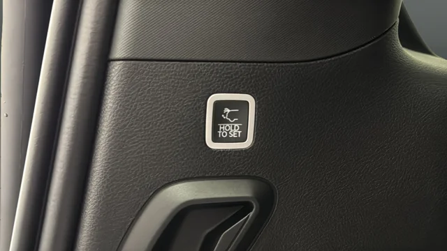 New 2026 High Gloss Black Exterior Paint Jeep Limited Reserve image 29