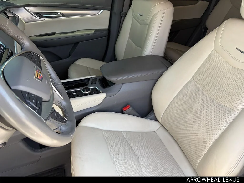 Used 2023 White Cadillac Premium Luxury image 14