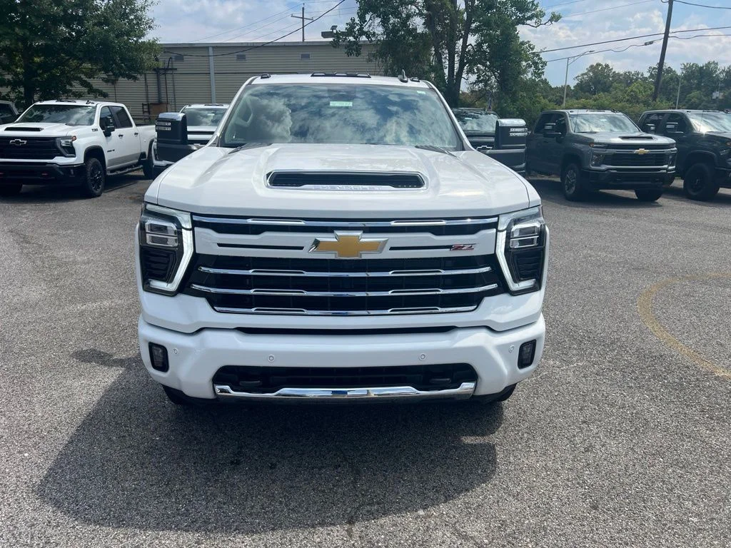 New 2026 Summit White Chevrolet LT image 2
