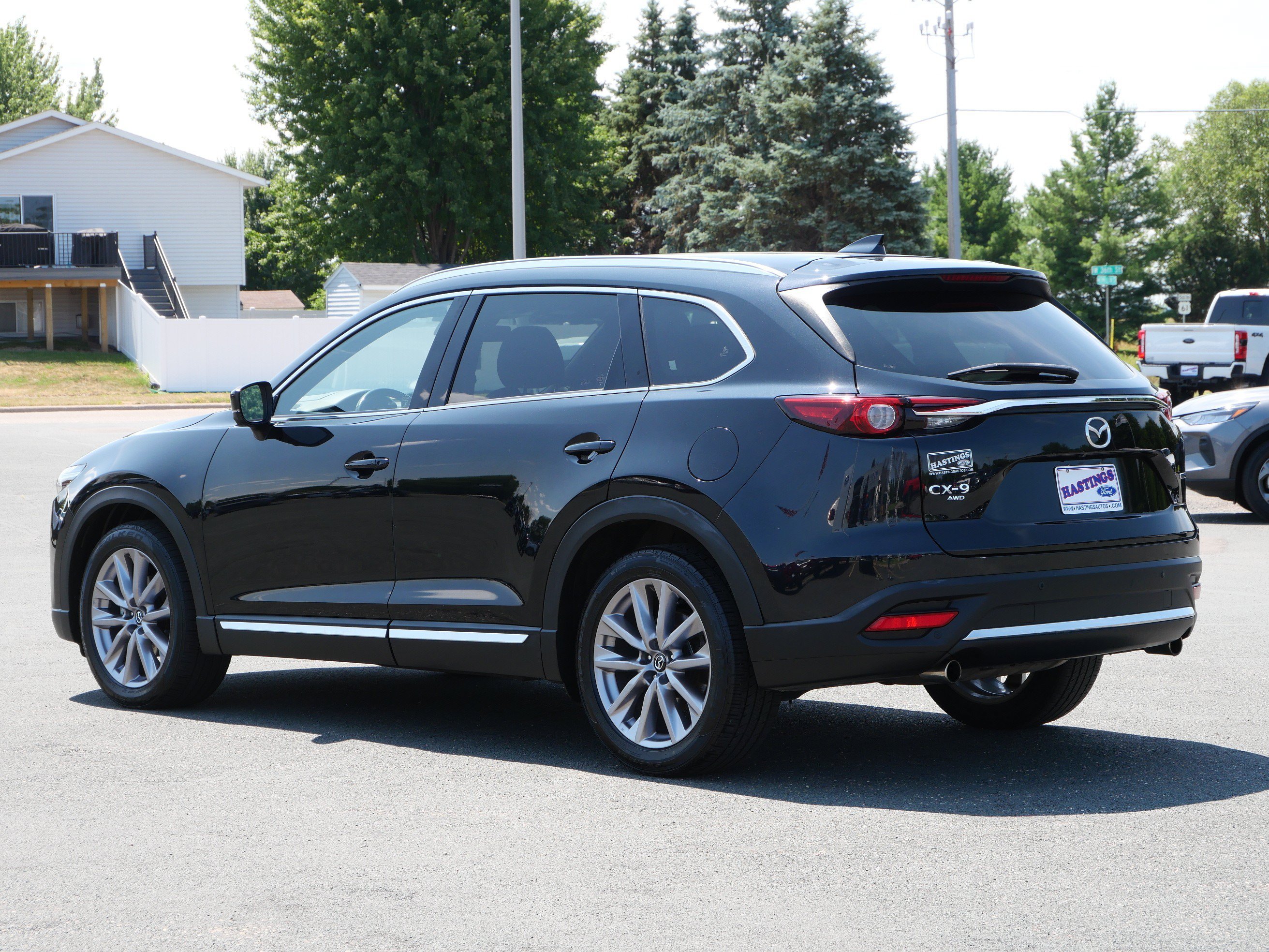 Used 2022 Jet Black Mica Mazda Grand Touring image 3