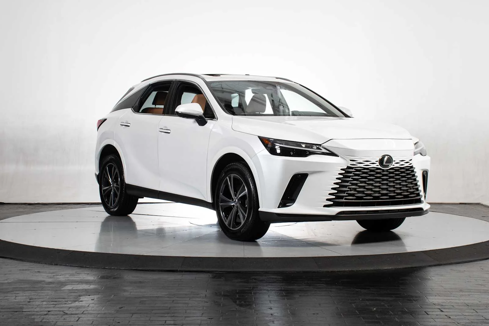 Certified Used 2025 Eminent White Pearl Lexus Premium image 9