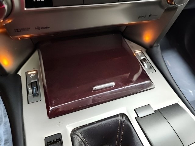 Used 2019 Nightfall Mica Lexus 460 image 33