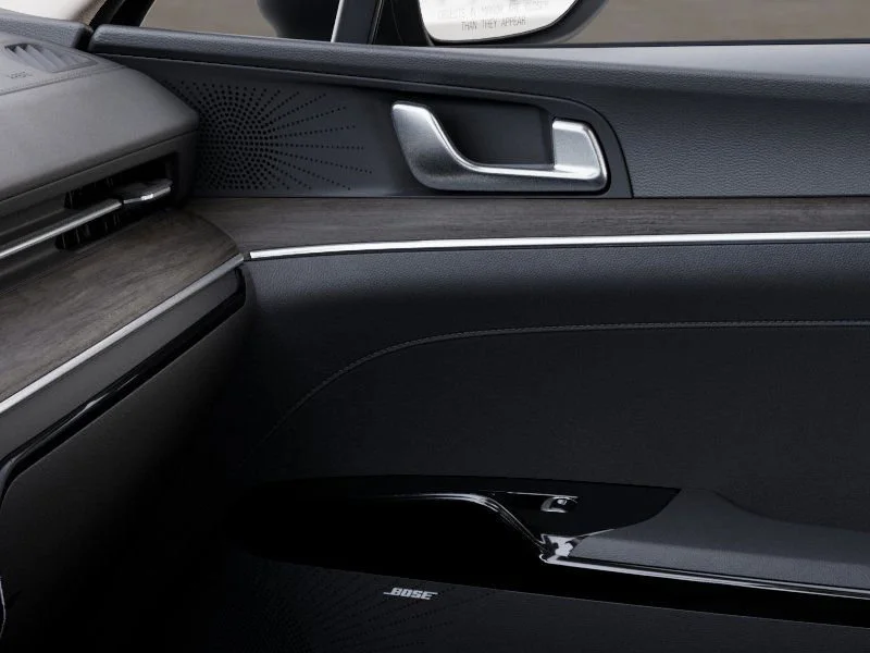 2025 Kia K5 EX - Photo 25