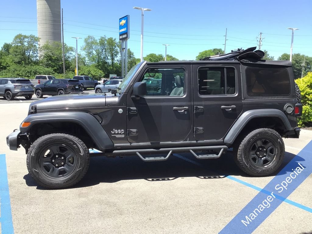 Used 2019 Gray Jeep Unlimited Sport image 12