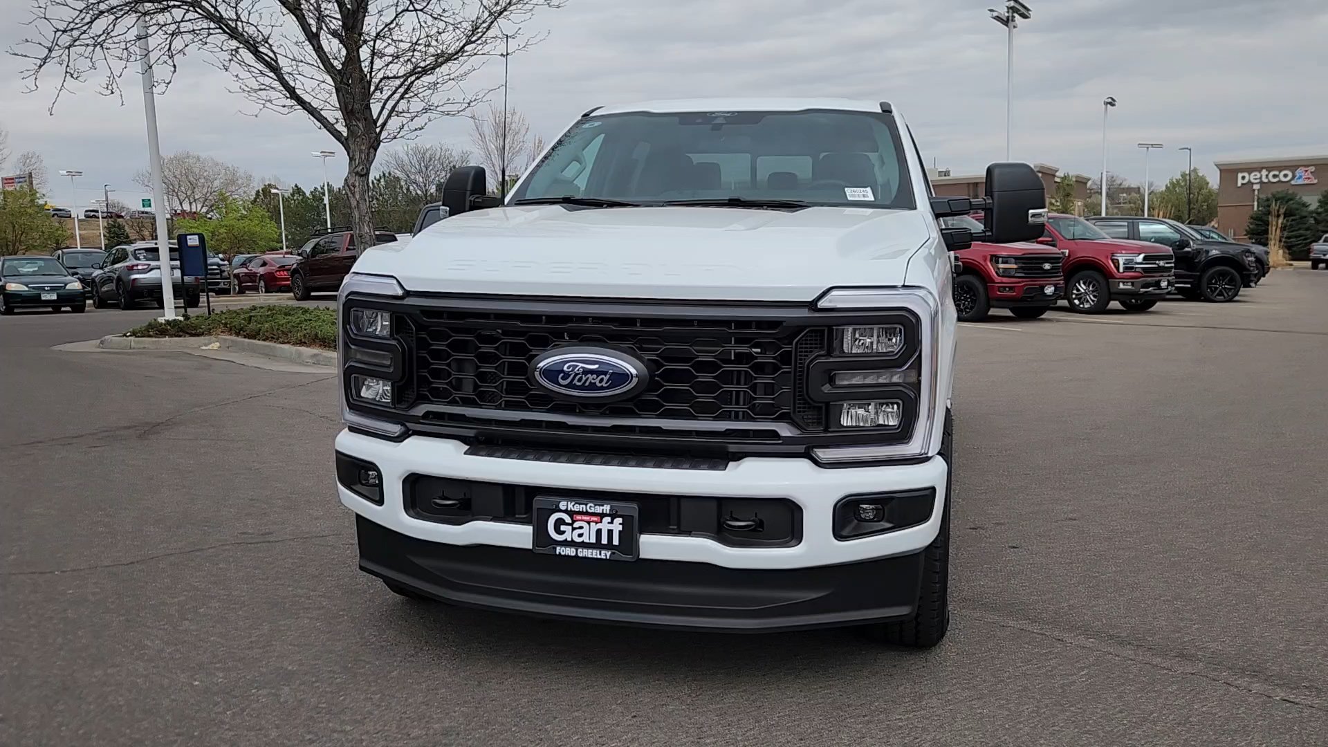 New 2026 Oxford White Ford XL image 3