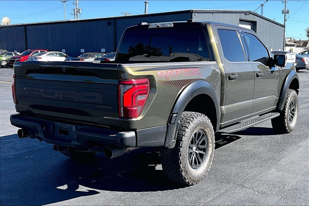 Used 2024 Green Ford Raptor image 9
