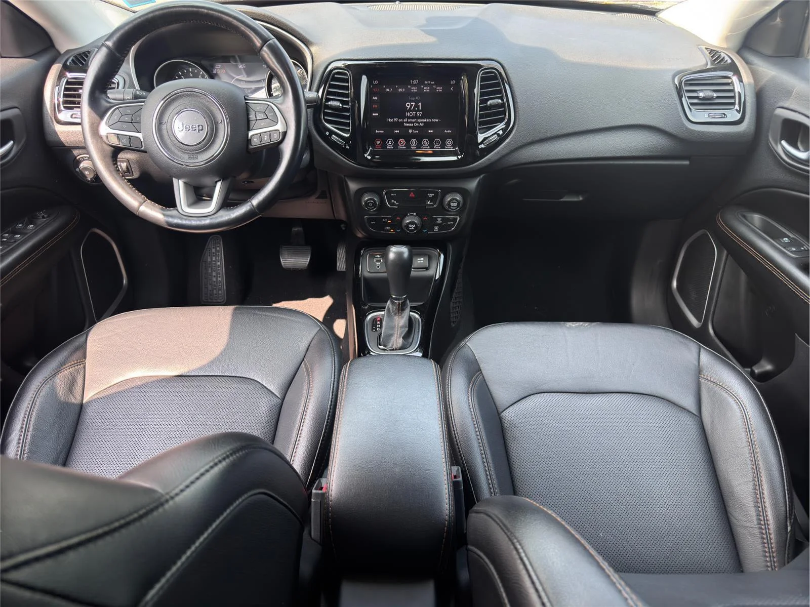 Used 2021 Granite Crystal Metallic Clearcoat Jeep Limited image 18