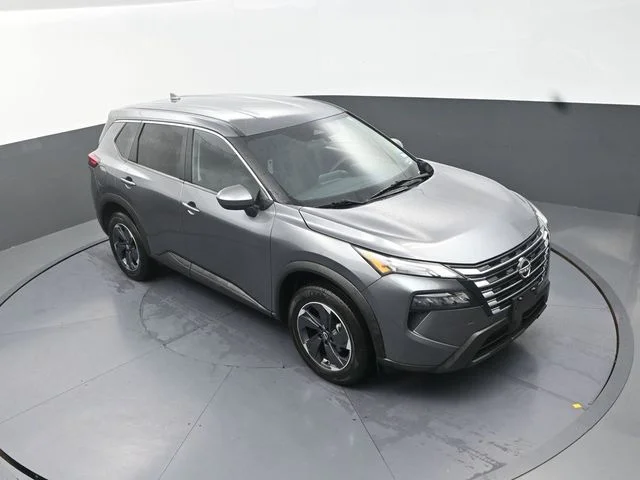 Used 2024 Gray Nissan SV image 11