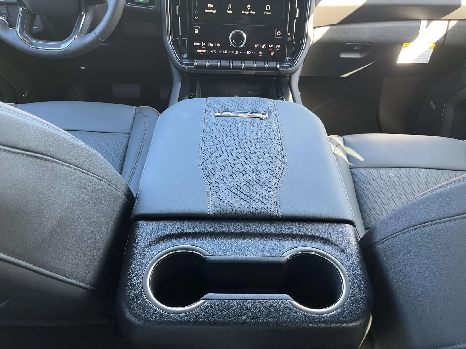 2026 GMC Yukon AT4 - Photo 27