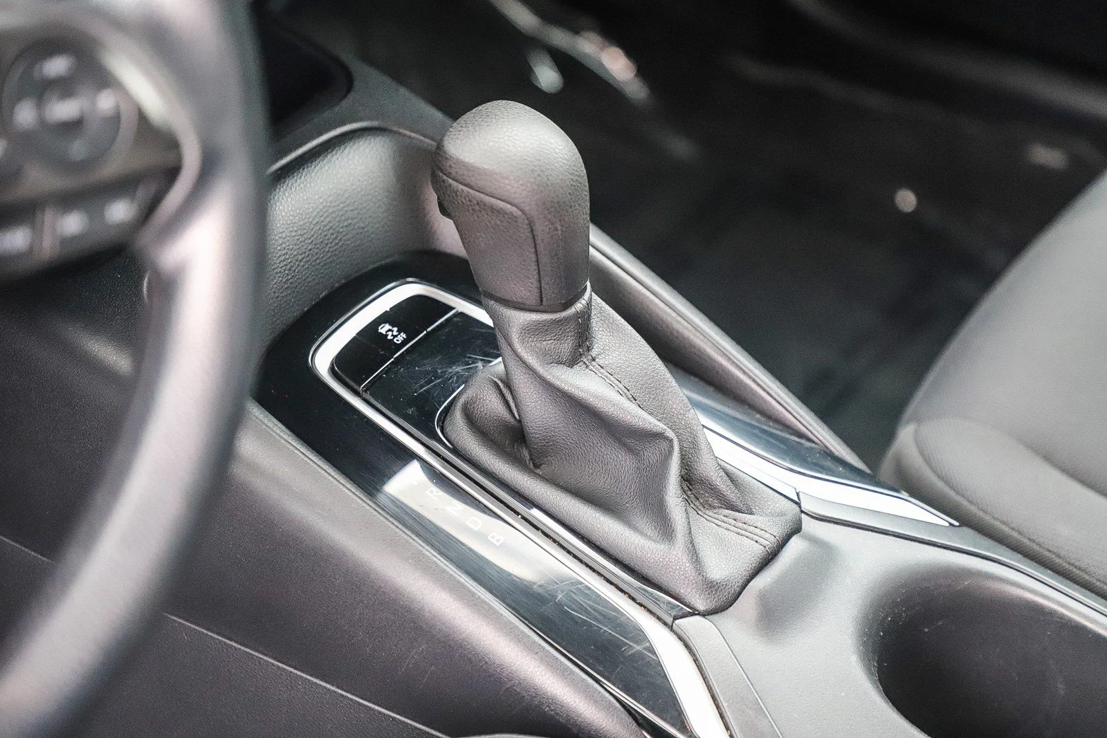 Used 2024 Ice Cap Toyota LE image 19