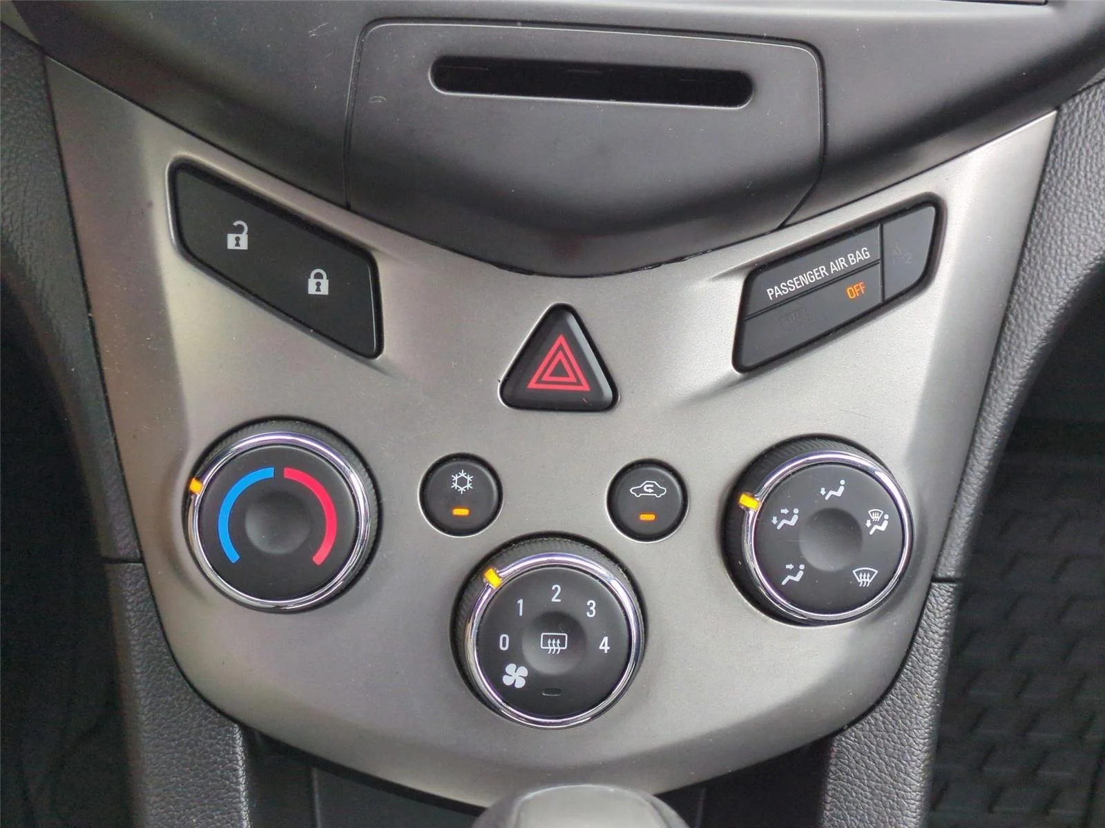 Used 2016 Summit White Chevrolet LS image 24
