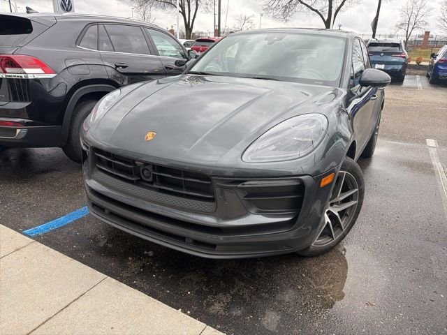 2024 Porsche Macan T