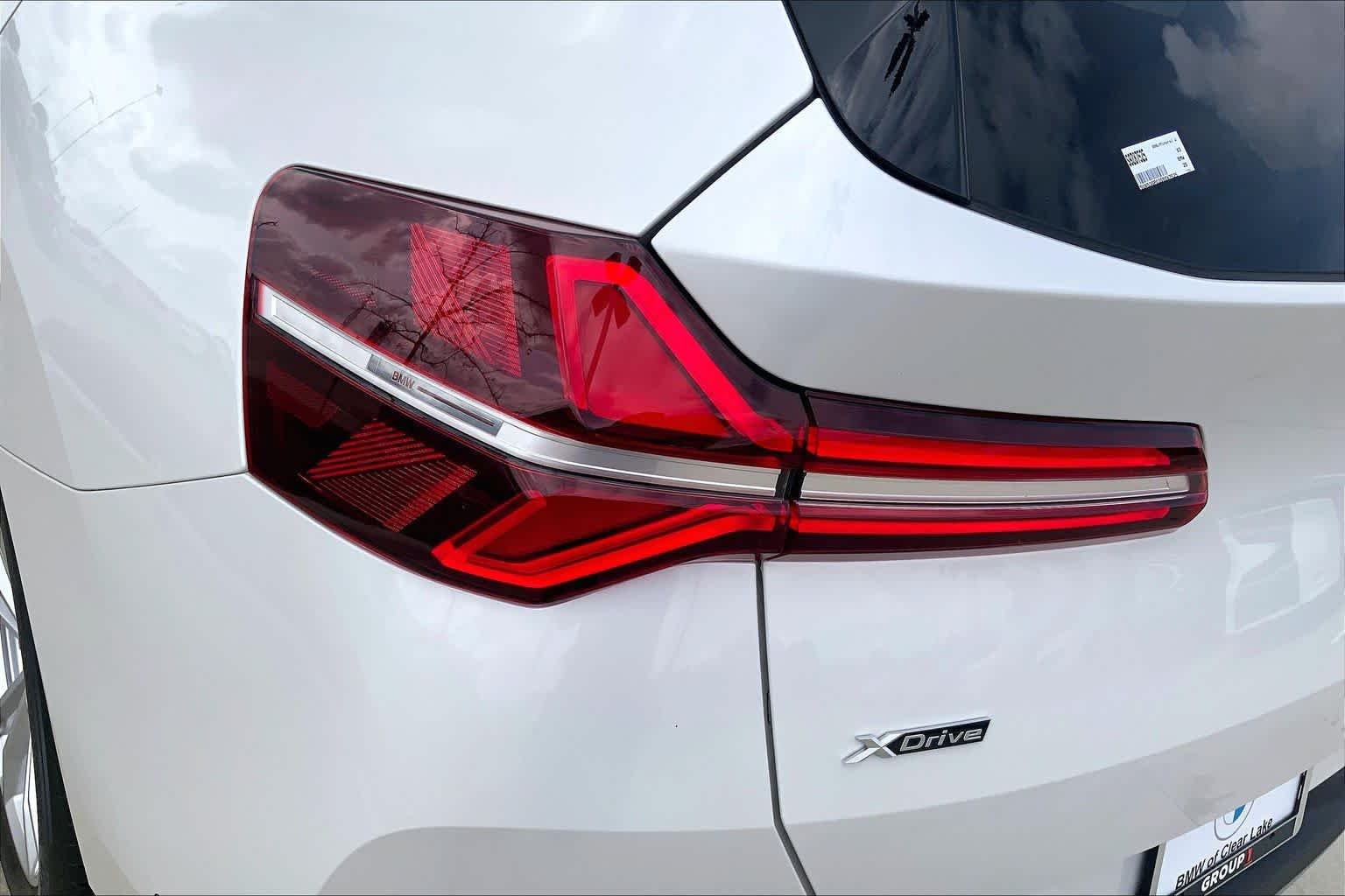Used 2025 Mineral White Metallic BMW 30 xDrive image 55