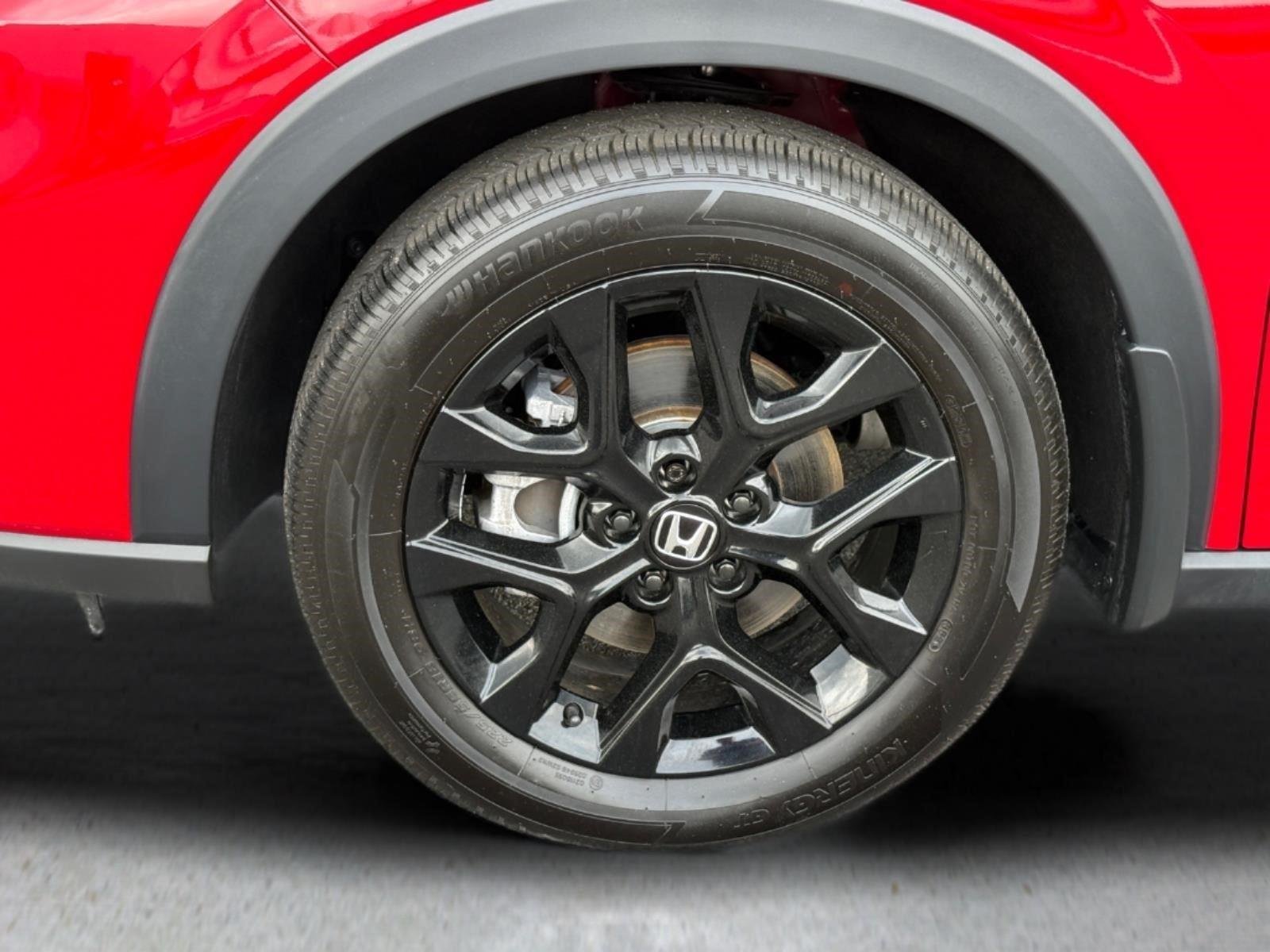 Used 2025 Milano Red Honda Sport image 9
