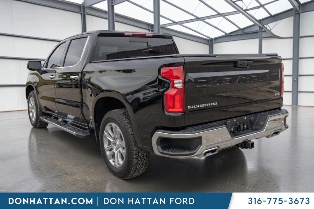 Used 2025 Black Chevrolet LTZ image 24