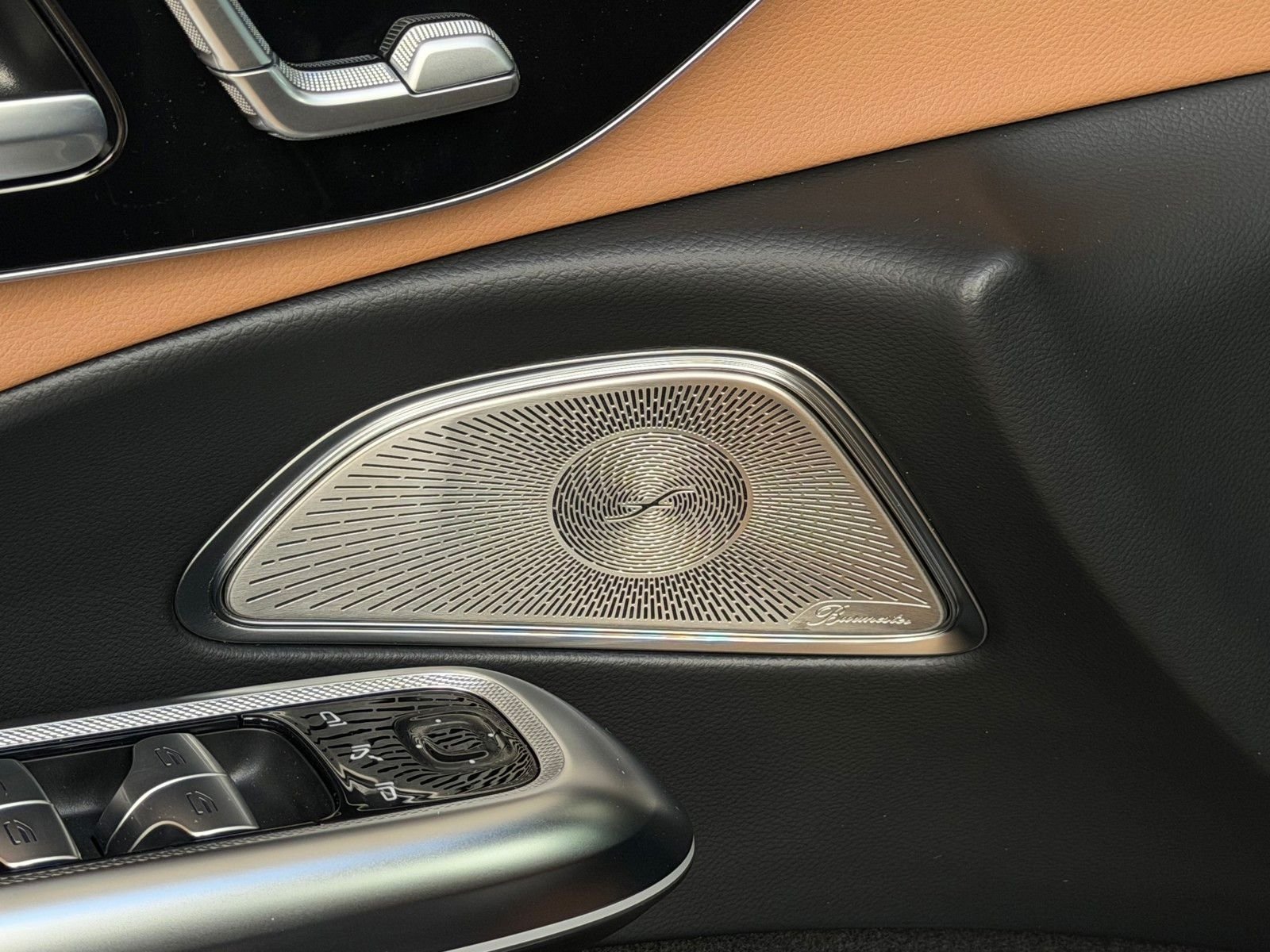 New 2026 Nautical Blue Metallic Mercedes-Benz E 450 image 13