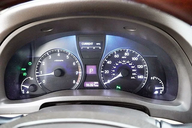 Used 2014 Gray Lexus 350 image 33
