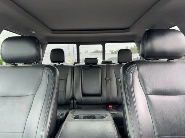 Used 2015 Ruby Red Metallic Ford Lariat image 32