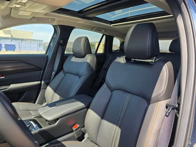 2025 Mazda CX-50 Premium - Photo 18