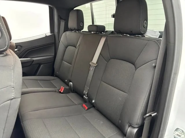 Used 2025 Summit White GMC Elevation image 38