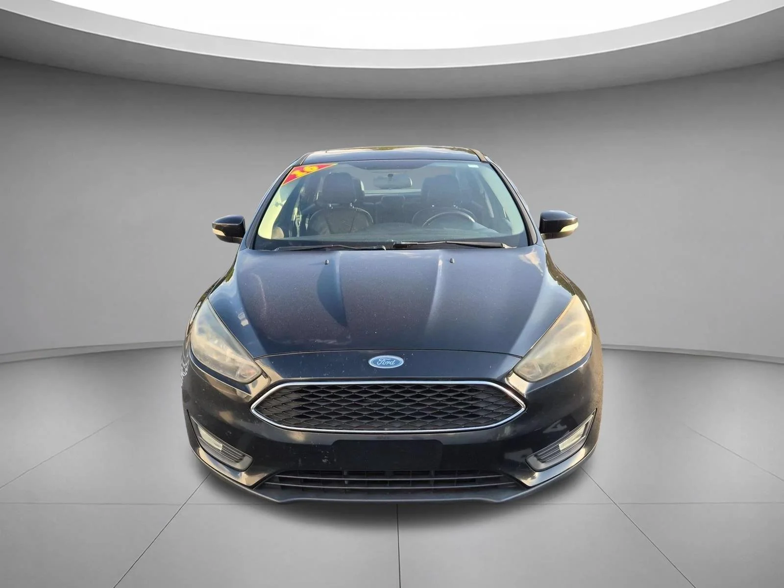 Used 2016 Shadow Black Ford SE image 8