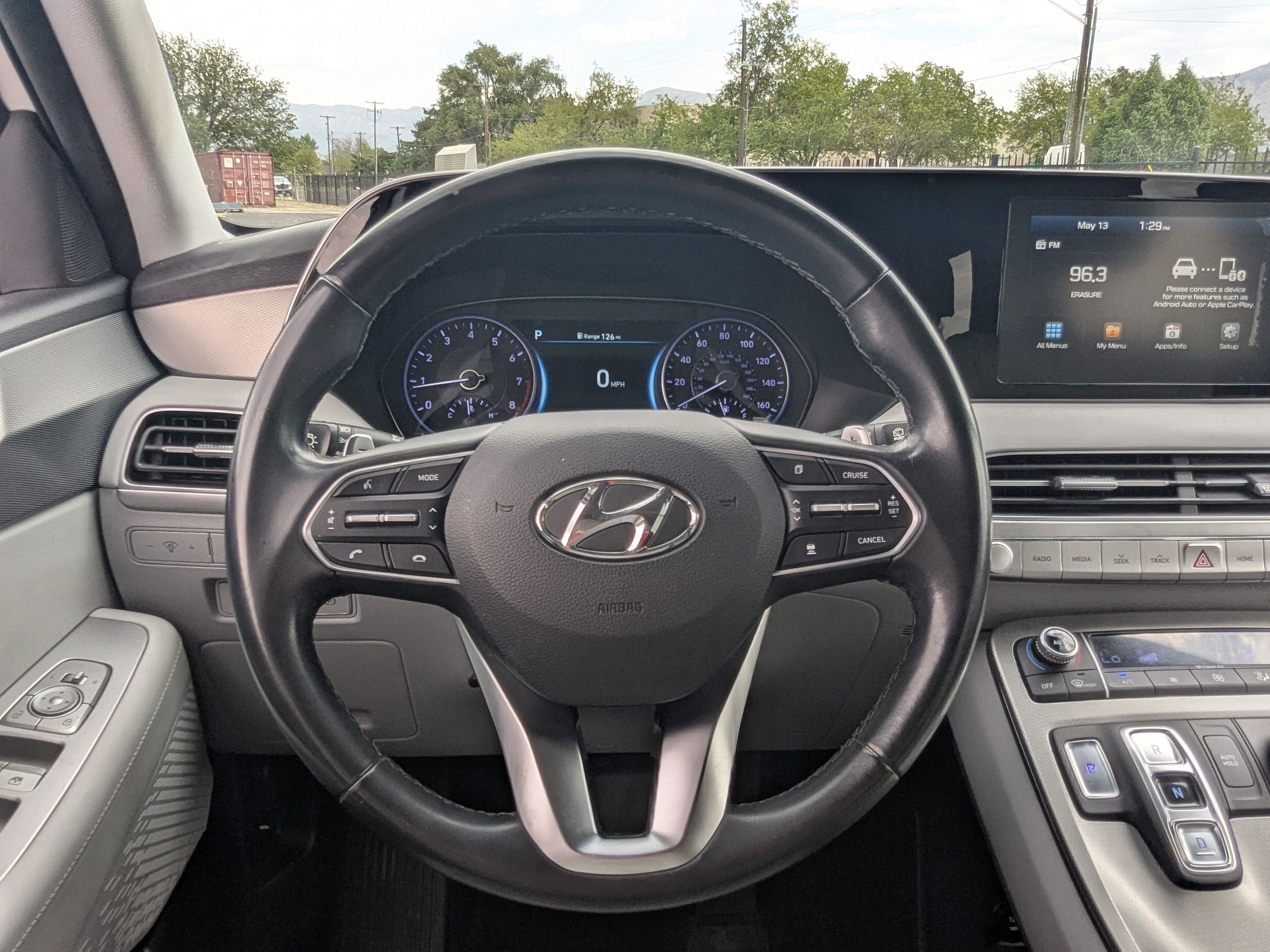 Used 2020 Hyper White Hyundai SEL image 16
