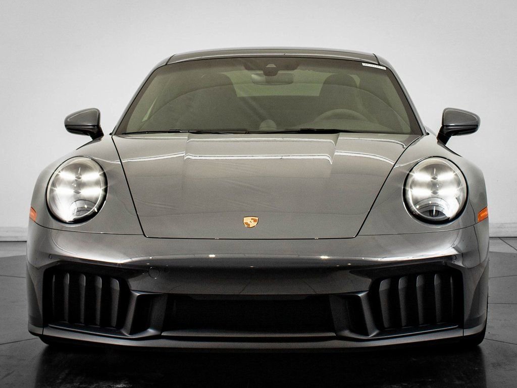 2025 Porsche 911 GTS - Photo 11
