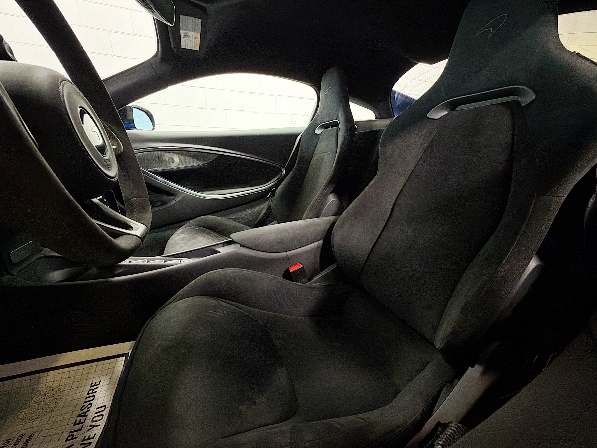 Used 2024 Vega Blue McLaren Base image 5
