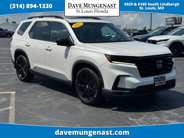 2025 Honda Pilot AWD Black Edition