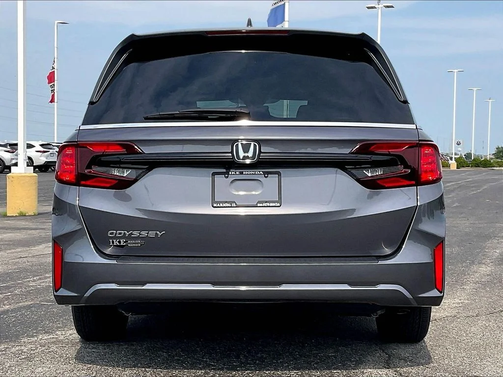 New 2026 Modern Steel Metallic Honda EX-L image 4