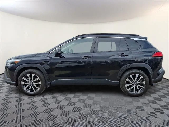 2022 Toyota Corolla Cross XLE - Photo 10