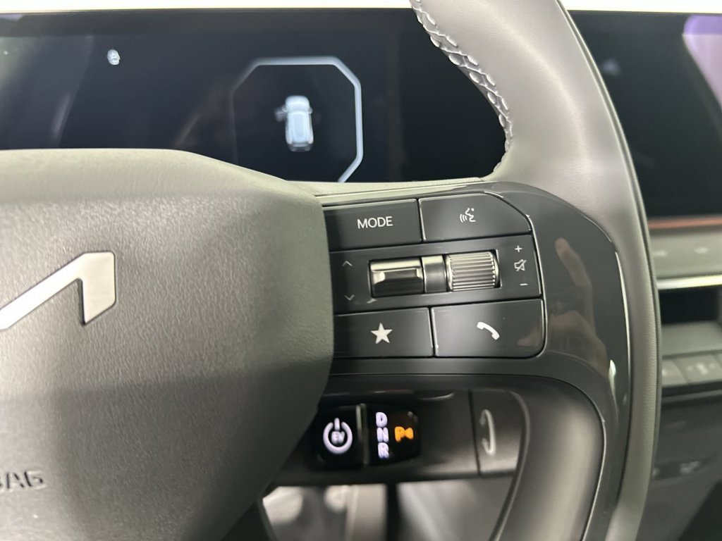 New 2026 Ivory Silver Kia Land AWD image 7