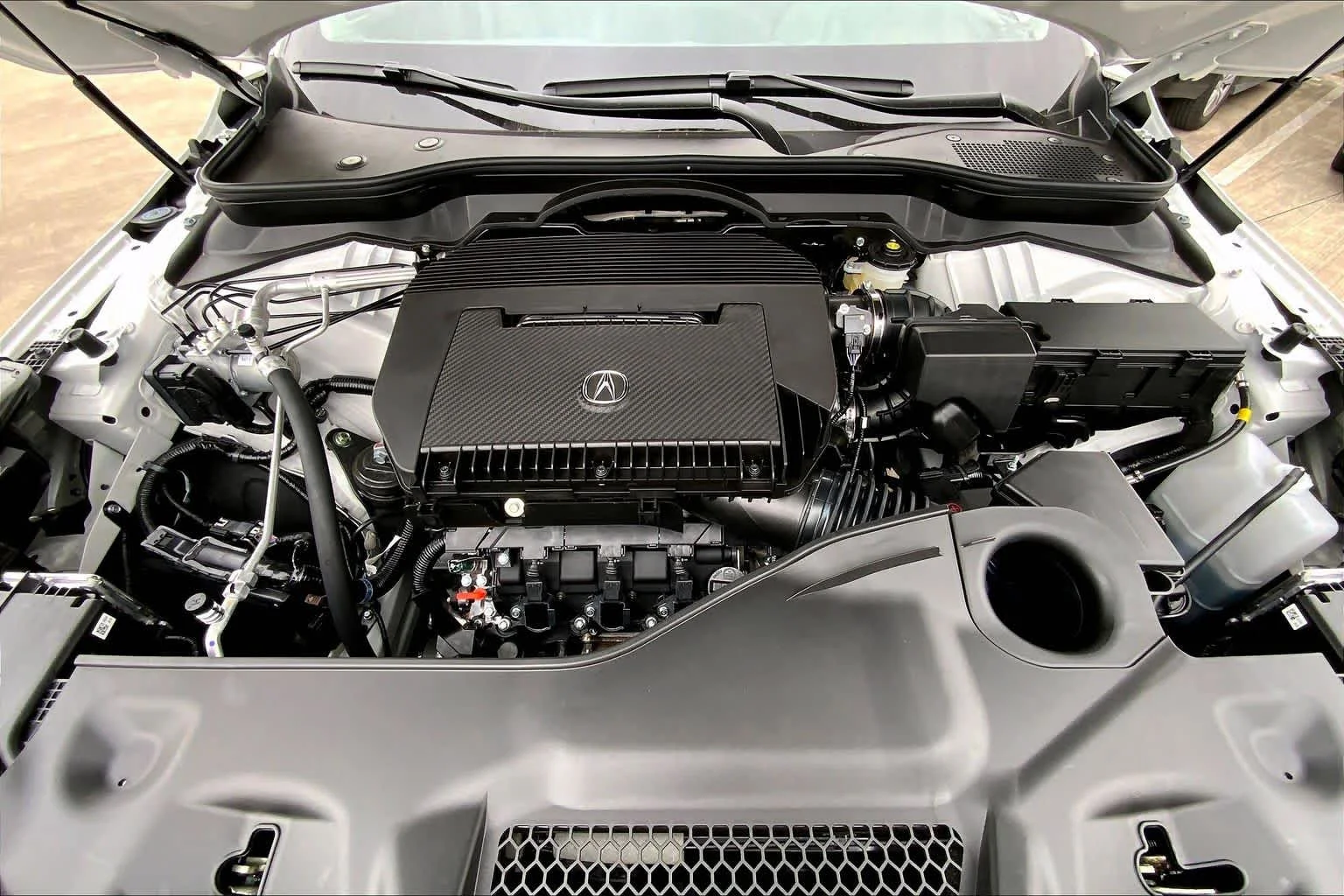 New 2026 Platinum White Pearl Acura w/Technology Package image 15