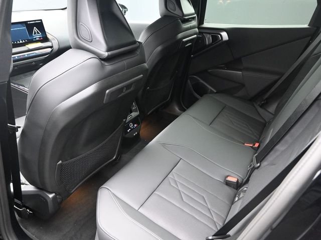 2026 BMW X3 30 - Photo 19