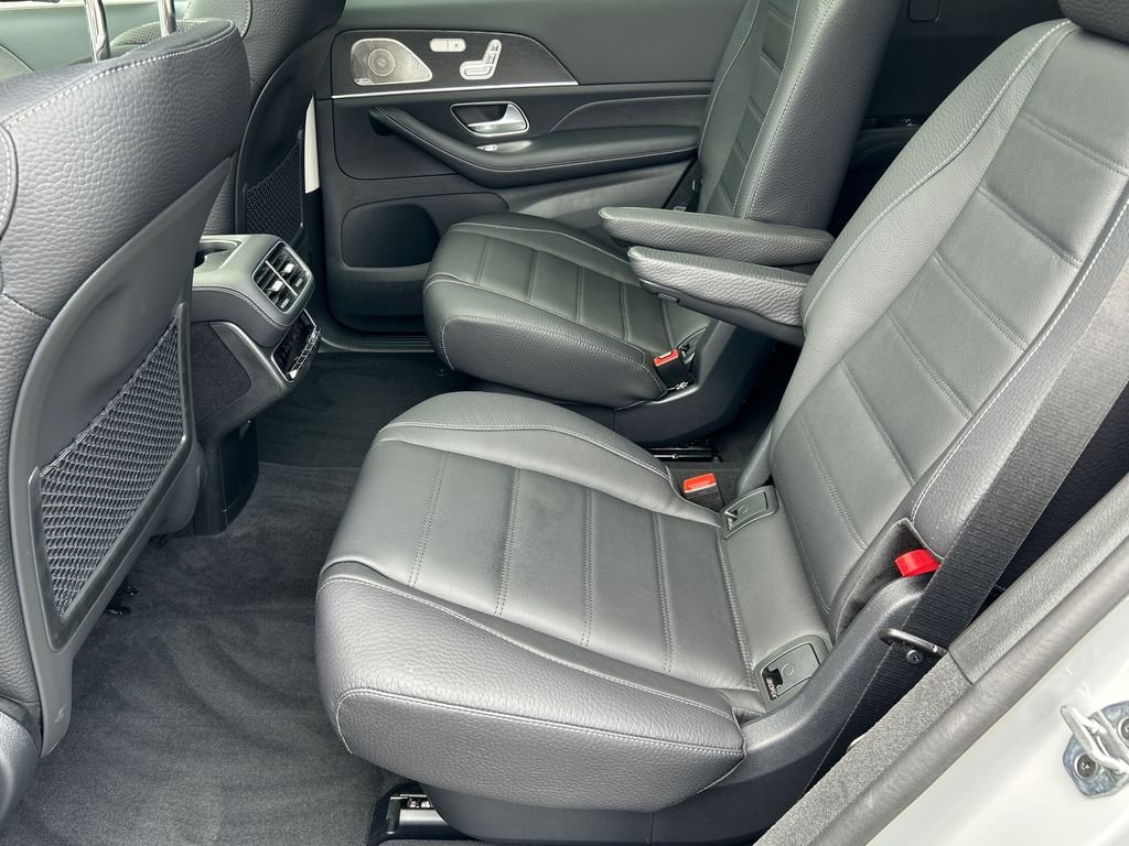 New 2026 MANUFAKTUR Alpine Grey Mercedes-Benz GLS 450 image 27