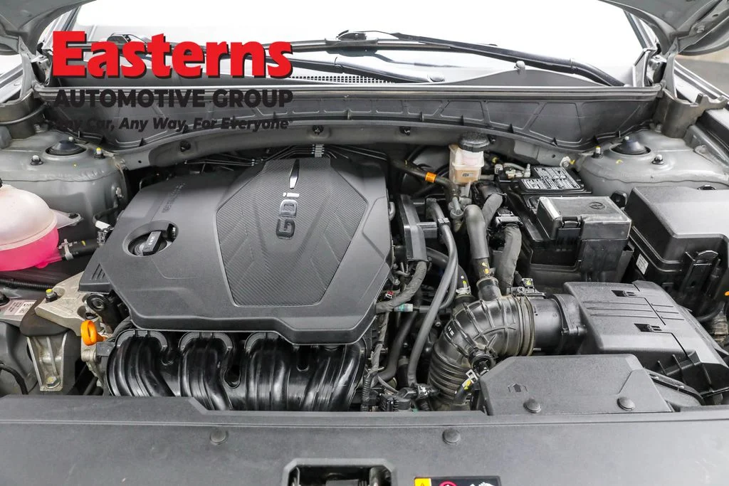 Used 2024 Gray Hyundai SEL image 7