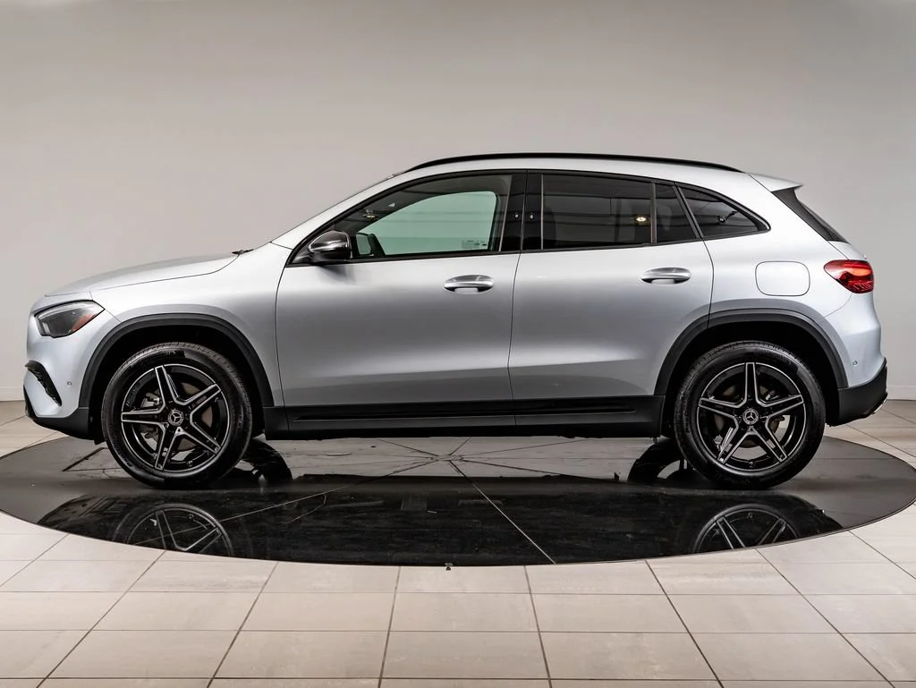 New 2026 Cirrus Silver Metallic Mercedes-Benz GLA 250 image 5