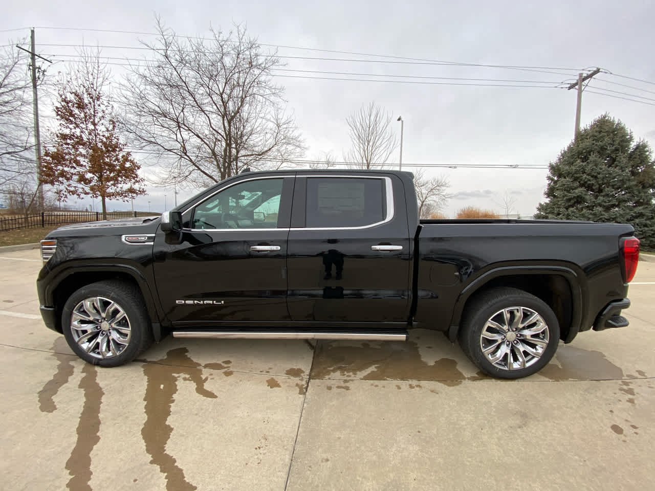 2026 GMC Sierra 1500 Denali - Photo 9