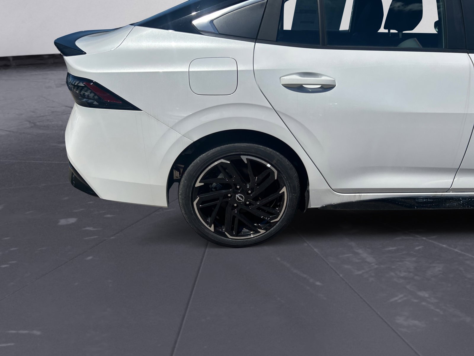 2026 Nissan Sentra SR - Photo 44